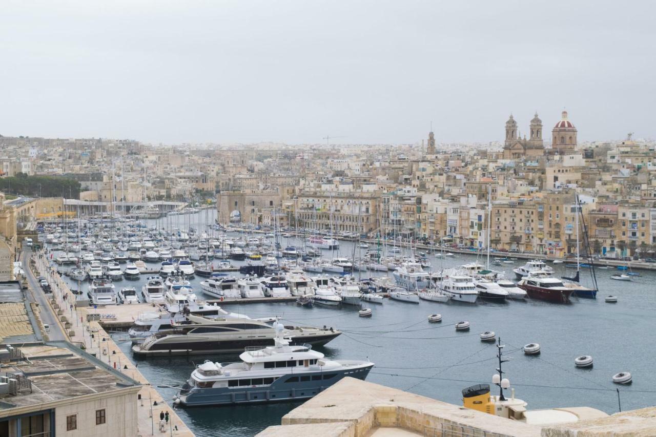 Senglea Medieval House Bagian luar foto