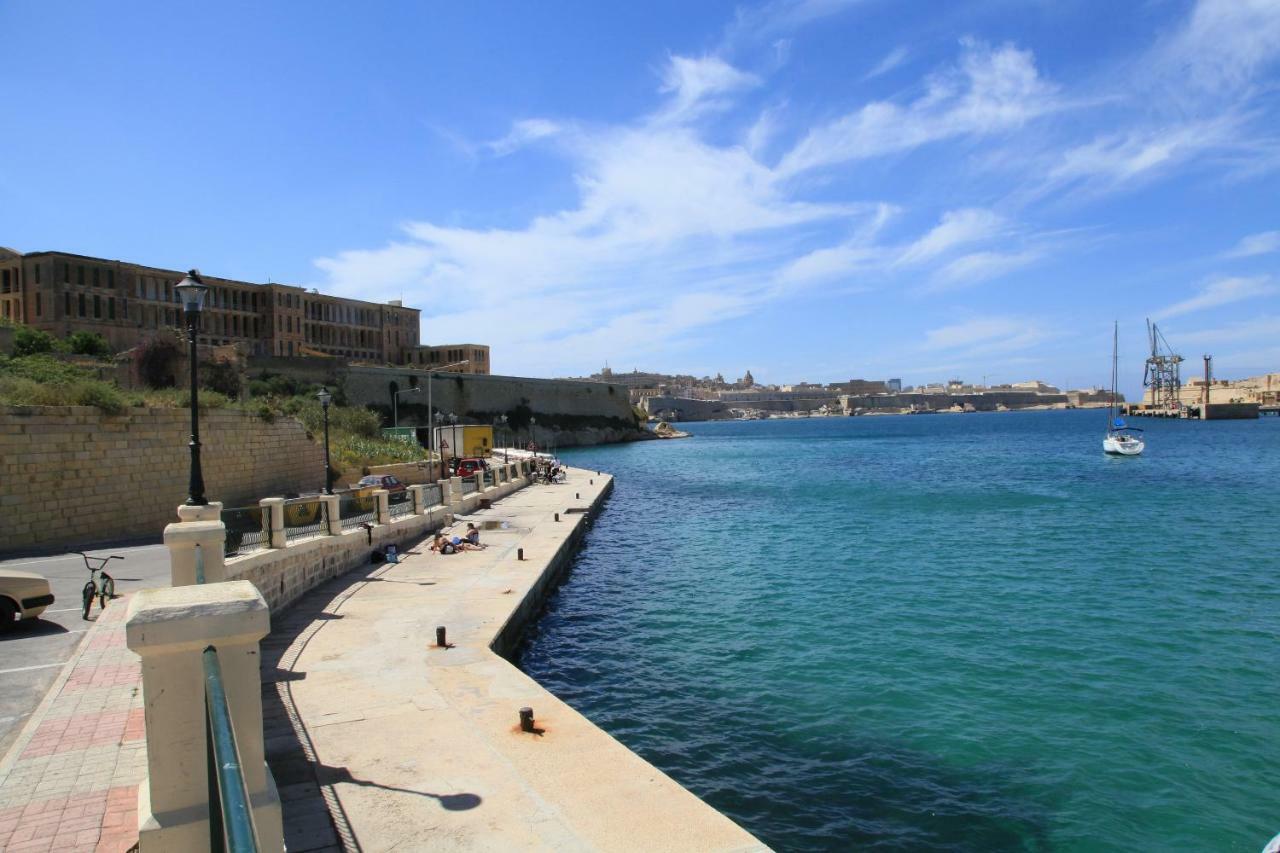 Senglea Medieval House Bagian luar foto